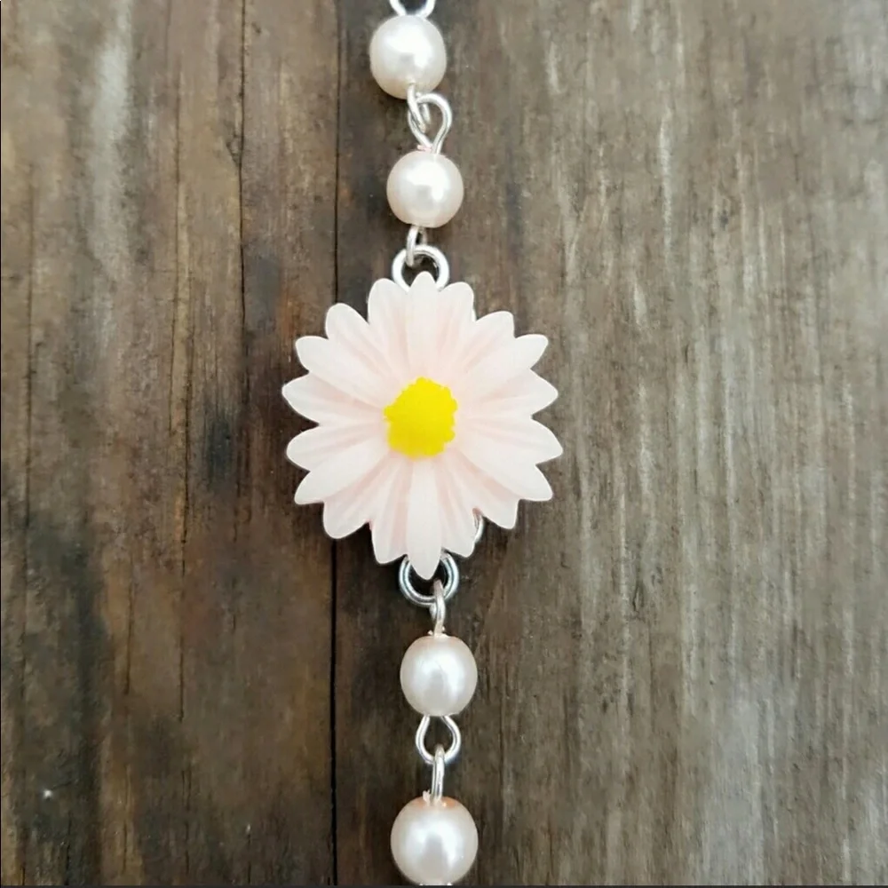 Daisy Pale Pink Buttery Bracelets 2 Piece Set New